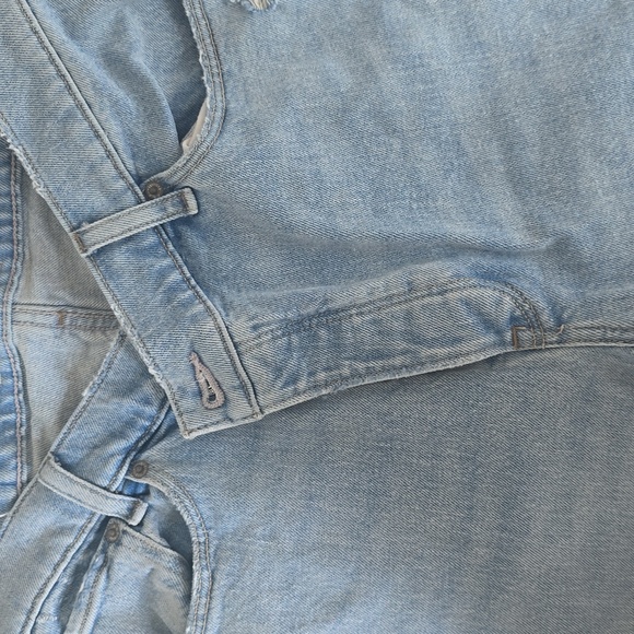 Abercrombie & Fitch The Dad High Rise Jeans - Picture 7 of 8